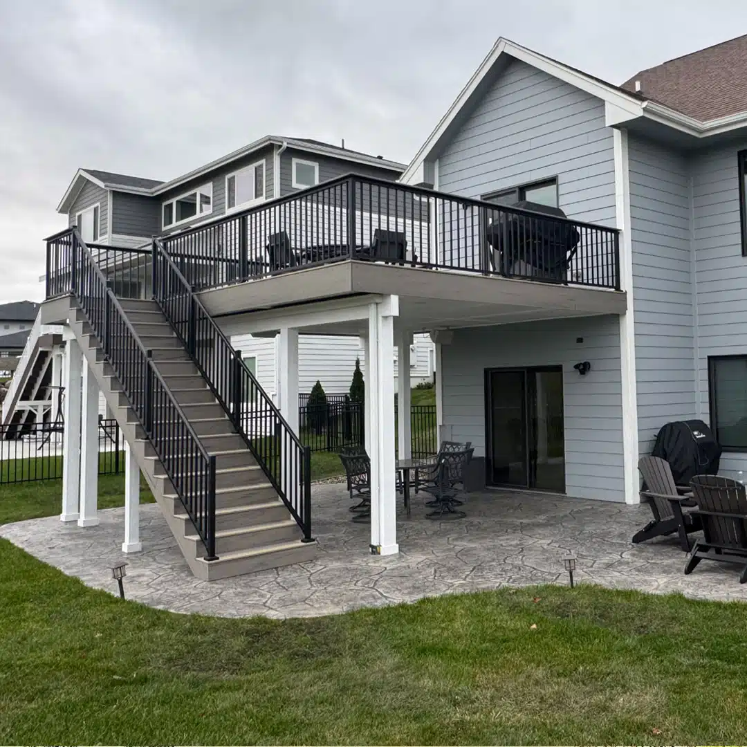 Custom-Deck-Design-&-Installation